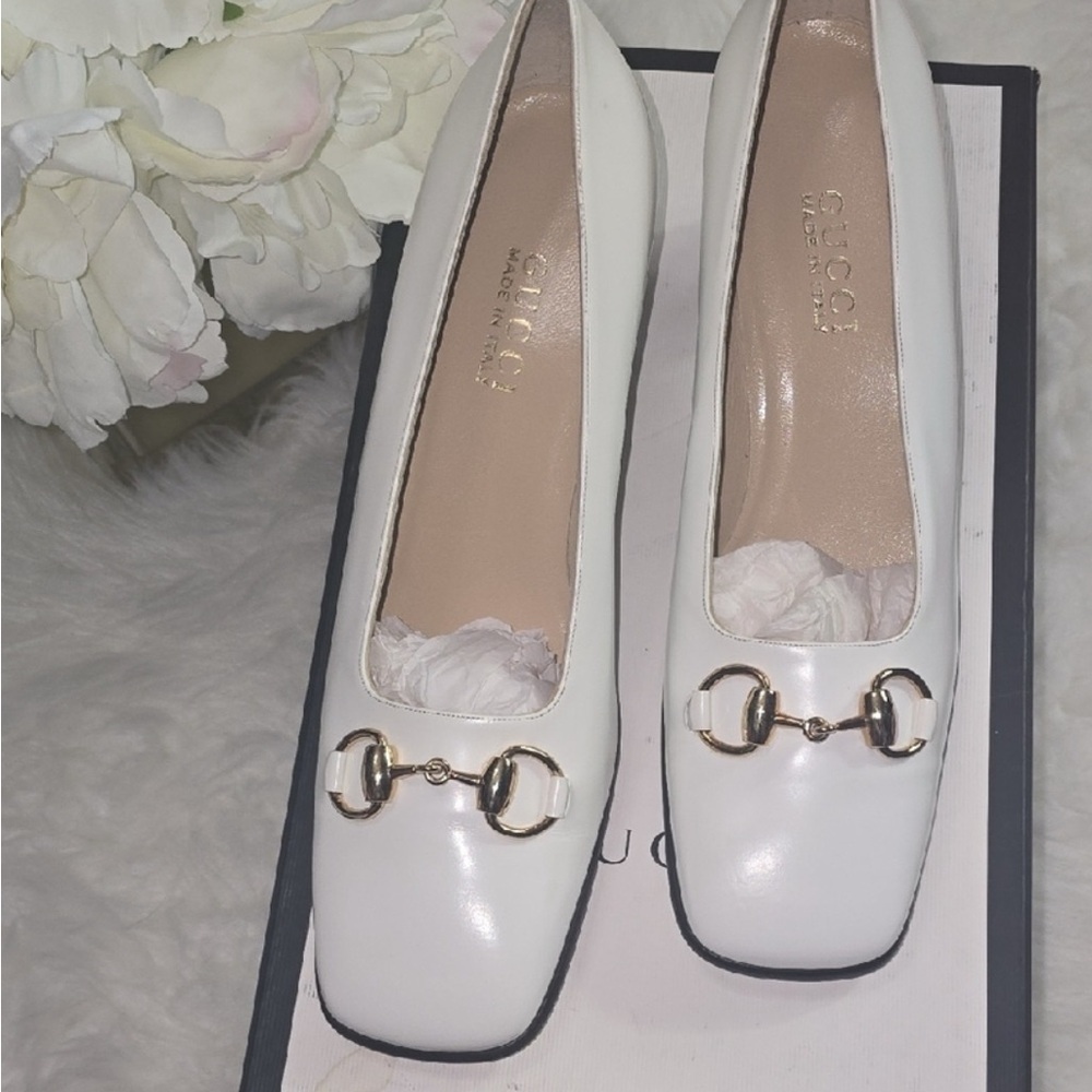 Gucci White Heels with Gold Accents